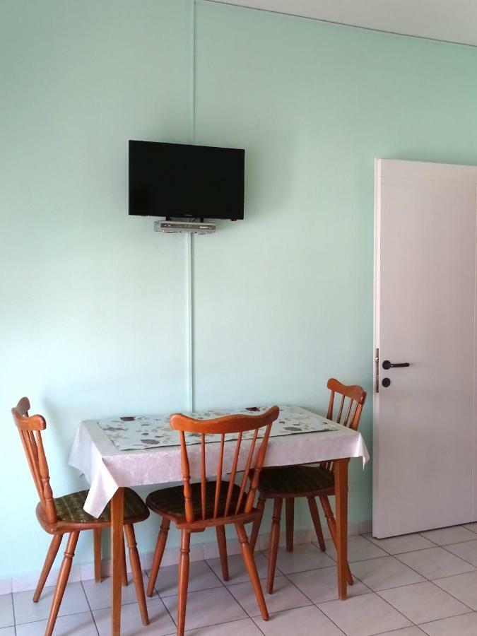 Socrates Apartments Olympiakí Aktí エクステリア 写真